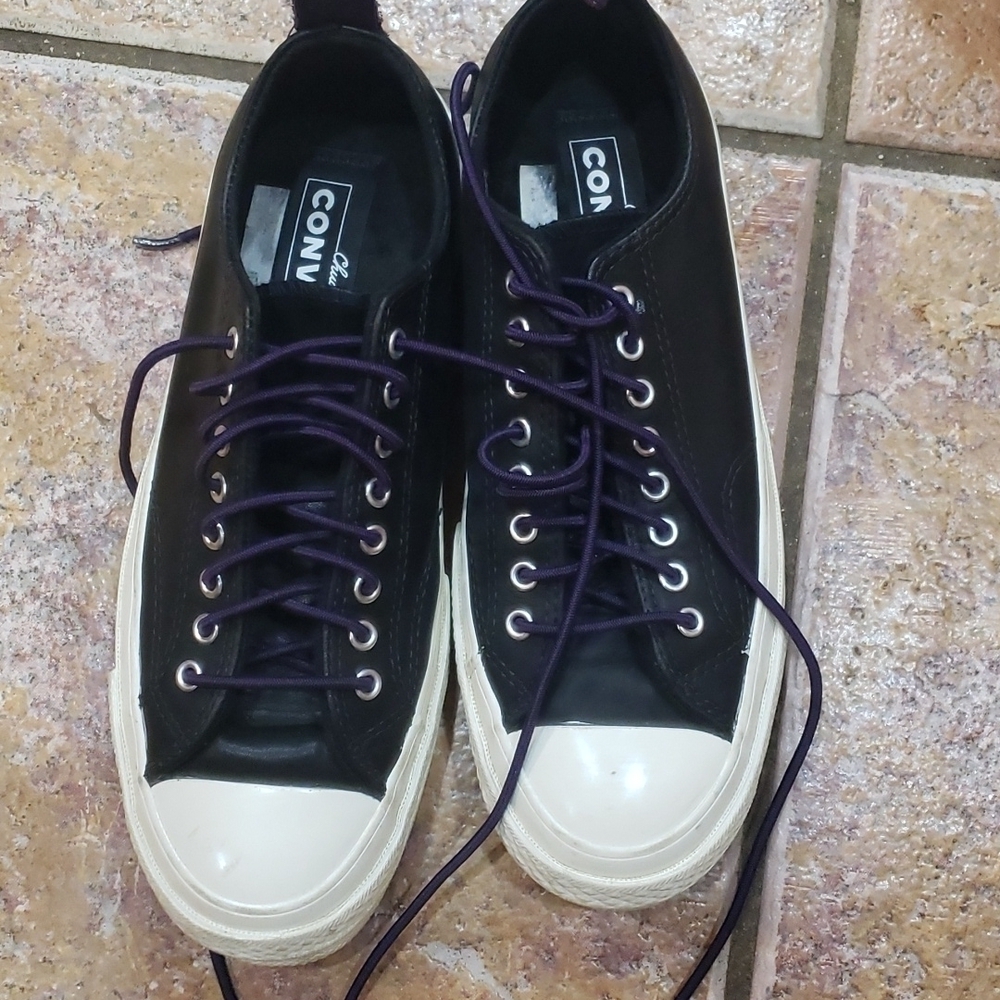 Converse Chuck Taylor all star low top fleece lined  black purple